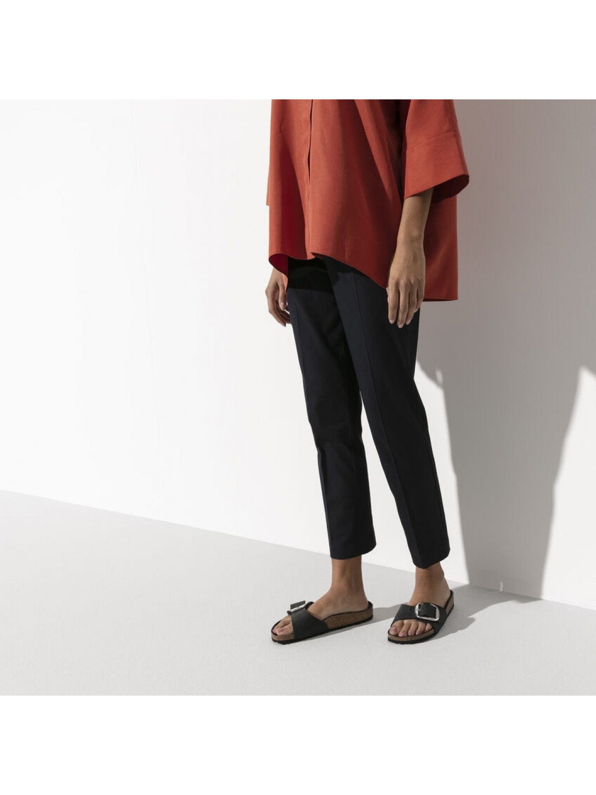 Birkenstock Madrid Big Buckle noir cuir huil BIRKENSTOCK