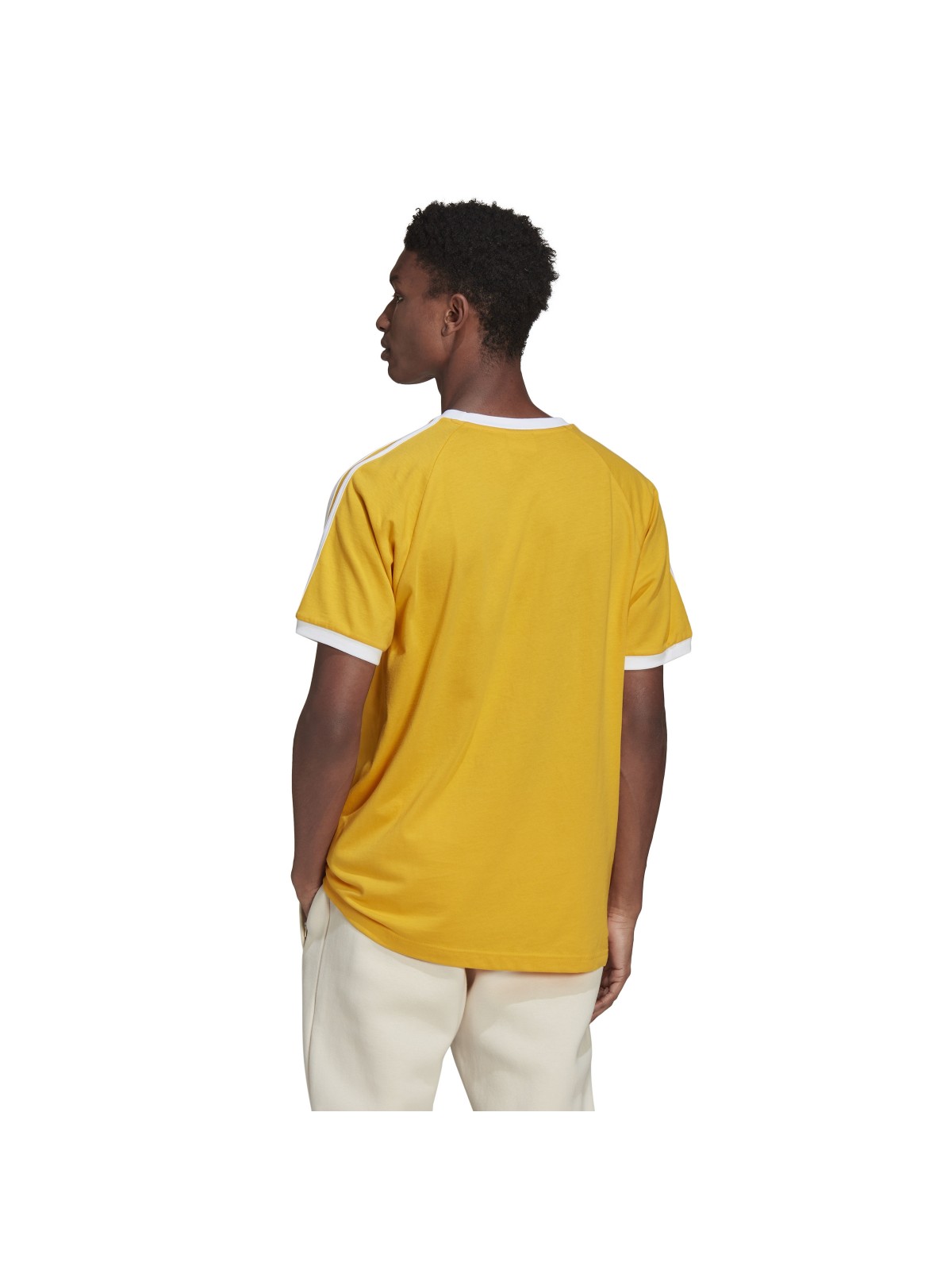 Tee shirt 2025 adidas solde